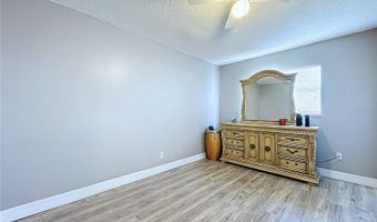 6040 FRANCIS Dr, Apollo Beach, FL 33572