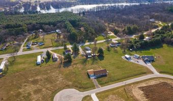 9945 W Meyers Ct, Angola, IN 46703