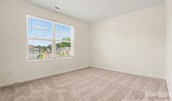 15 Hidden Glen Ct, Angier, NC 27501