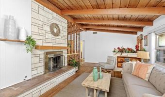 3230 EUREKA Pl, Carlsbad, CA 92008
