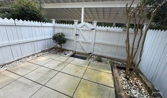 110 Wood Lake Dr 17, Athens, GA 30606