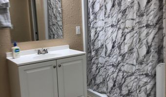 412 Grove St NE, Albuquerque, NM 87108