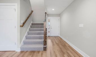 1313 N 159th St, Basehor, KS 66007