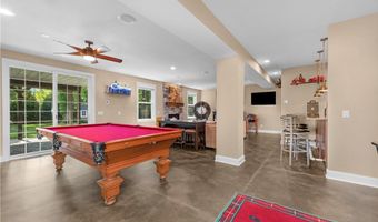 1045 N Quarry Rd, Amherst, OH 44001