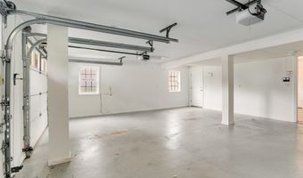8606 FALKSTONE Ln, Alexandria, VA 22309