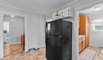 207 Liberty St, Asheboro, NC 27203