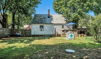 72 Nichols Rd, North Kingstown, RI 02852