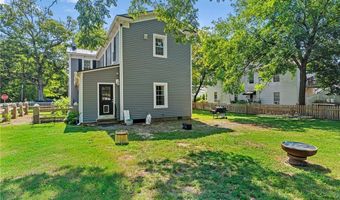 300 Virginia St, Ashland, VA 23005