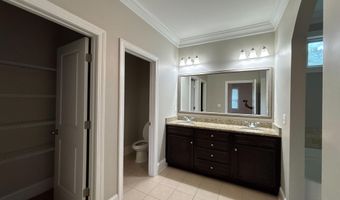 108 Hackamore Ln, Camden, SC 29020