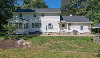 111 Lebanon Rd, Bethany, CT 06524