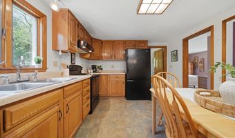 4 Scottsdale Rd, Atkinson, NH 03811