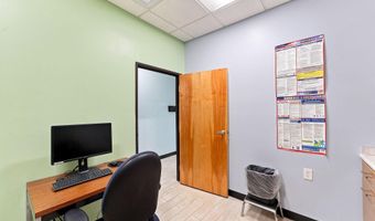 2290 S Hamilton Rd, Columbus, OH 43232