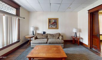 414 6th St, Altoona, PA 16602