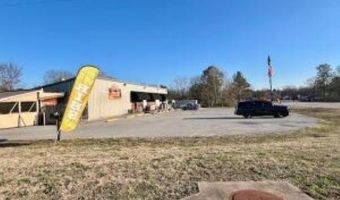 2121 Batesville Blvd Blvd, Batesville, AR 72501