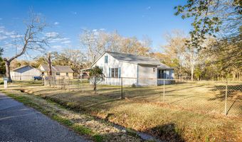 4418 Richard St, Moss Point, MS 39563