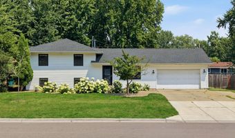 301 Walnut Ln, Apple Valley, MN 55124
