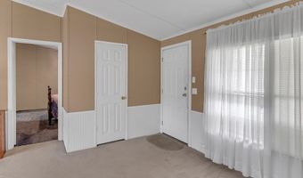 1694 Christopher Cove Rd, Albany, GA 31705