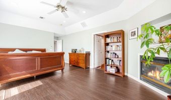 35 Rosenbrook Dr, Bayonne, NJ 07035