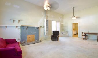 204 N 9th Ave, Teague, TX 75860