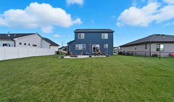 317 31st St SE, Altoona, IA 50009