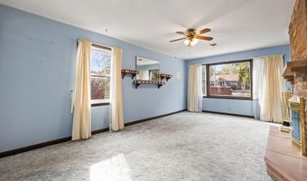 1002 Carroll Ave, Ames, IA 50010