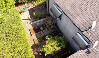 98041 HALLWAY Rd 37, Brookings, OR 97415