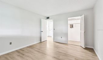 1298 MISSION HILLS Blvd, Clearwater, FL 33759