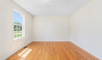 10 GINGER Trl, Coventry, RI 02816