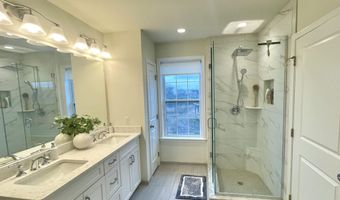 2822 Purley Ave, Ann Arbor, MI 48105