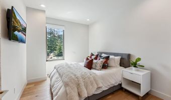 427 WHISPERING PINES Cir, Blue River, CO 80424