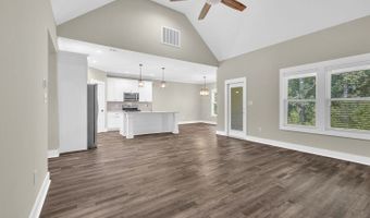 616 Whispering Pines Dr, Macon, GA 31211