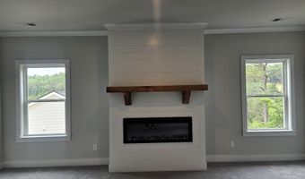 195 Silvercrest 62, Acworth, GA 30101