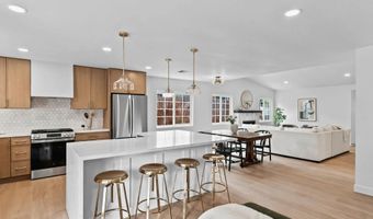 11425 TRIBUNA Ave, San Diego, CA 92131