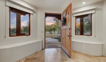 35078 N SOPHORA Dr, Carefree, AZ 85377