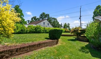 881 LINN Ave, Oregon City, OR 97045