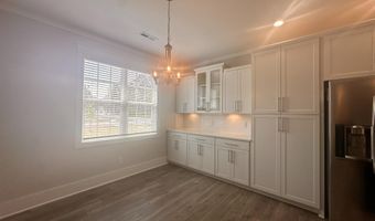 201 Thistleberry Dr, Aberdeen, NC 28315