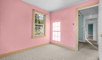 19 Elm St, Ansonia, CT 06401