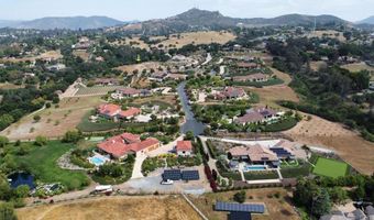 3006 Via Montevina, Fallbrook, CA 92028