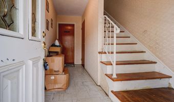4 SUNSET Ave, Bayonne, NJ 07002