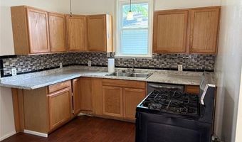 108 N Creek Ave, Bartlesville, OK 74003