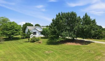 28 Katz Ln, Angier, NC 27501