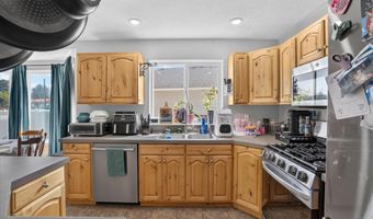 964 Margaret St, Chubbuck, ID 83202