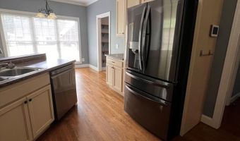 302 Brookside Dr, Algood, TN 38506