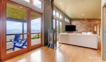 128 Leisure Mountain Rd, Asheville, NC 28804