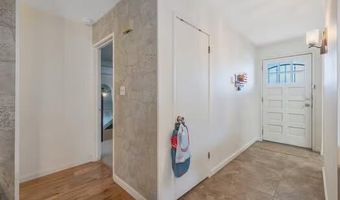 11428 Redwood St, Armona, CA 93202