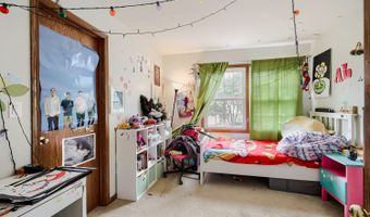 1721 Dorchester Ave, Algonquin, IL 60102