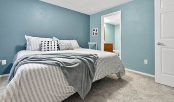1936 N REXFORD St, Appleton, WI 54914