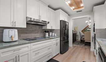 342 Merritt Rd, Benton, LA 71006
