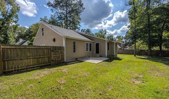 601 Springdale Woods Dr, Macon, GA 31210