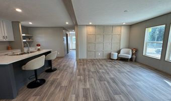 5531 AXTON Rd, Axton, VA 24054